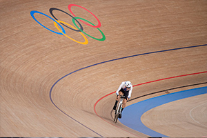 Gavin Hoover as he races the Men's Omnium at the Izu Velodrome. Photo: Casey Gibson